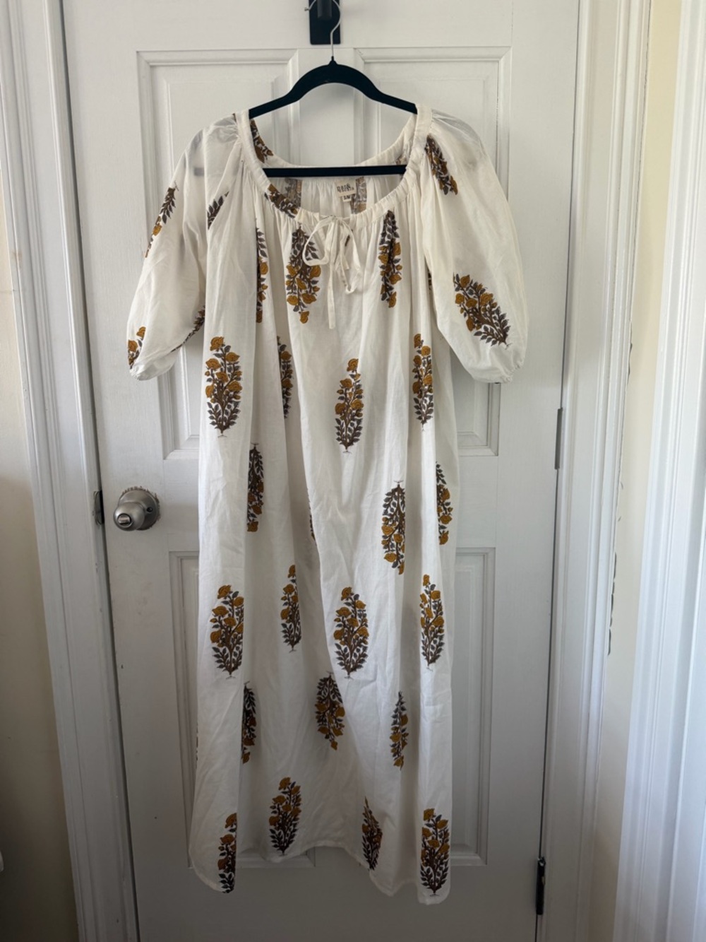 Bohemian breezy summer easy effortless chic vacation kaftan maxi